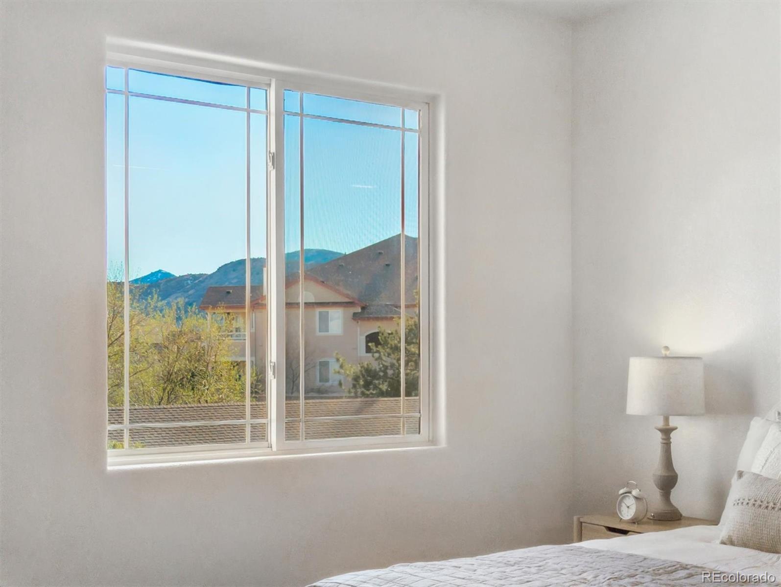 8456 S Hoyt Way Unit: 205
