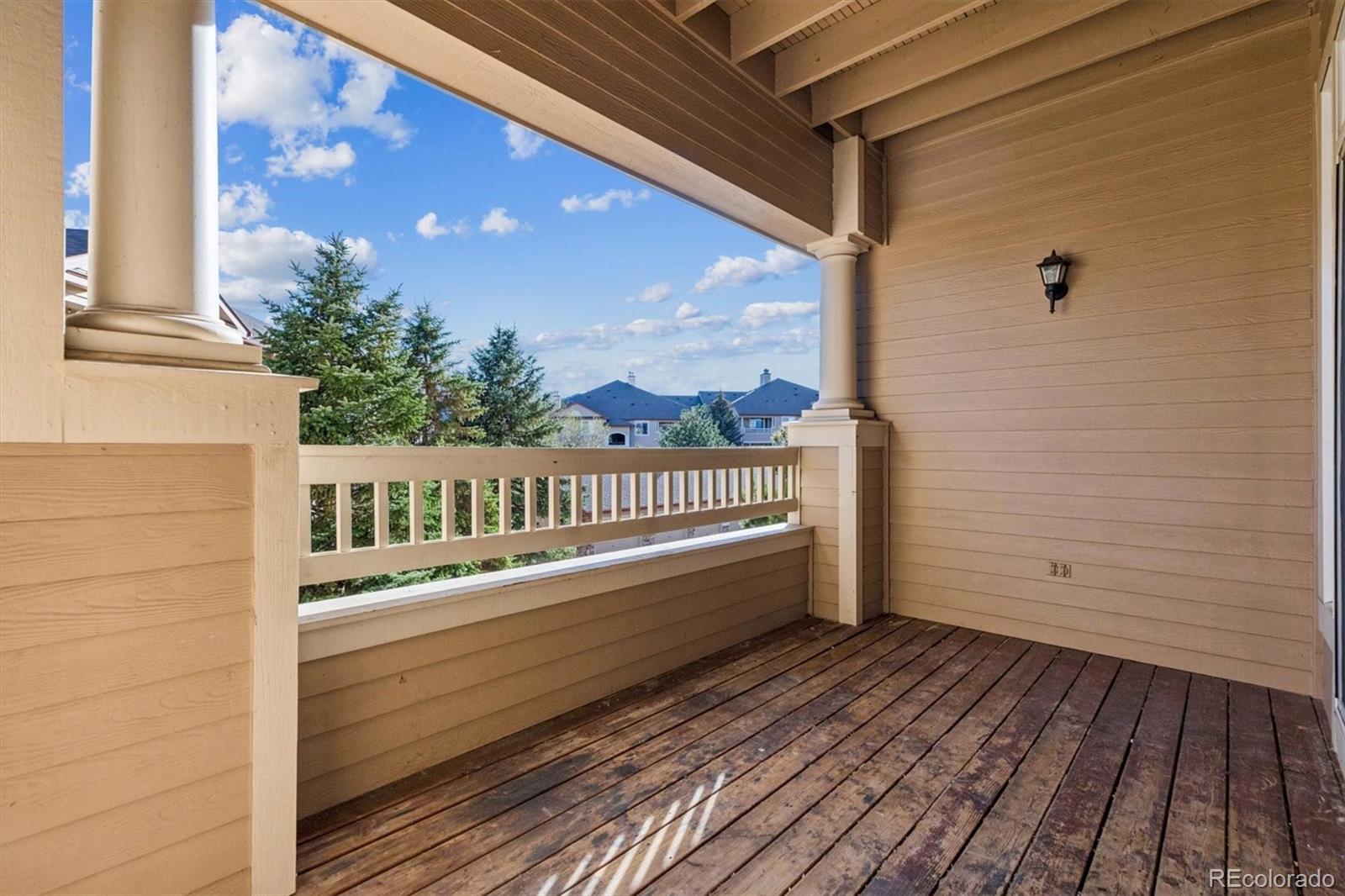 8456 S Hoyt Way Unit: 205
