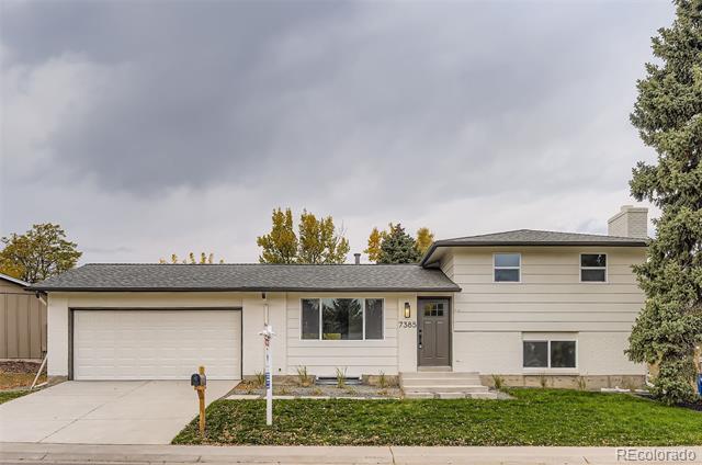 7385 S Elm Court