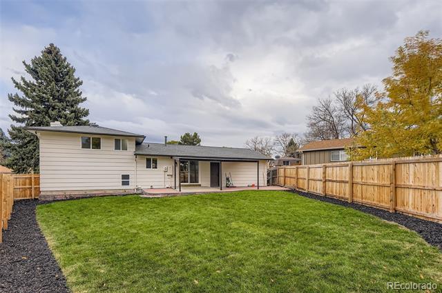 7385 S Elm Court