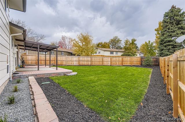 7385 S Elm Court
