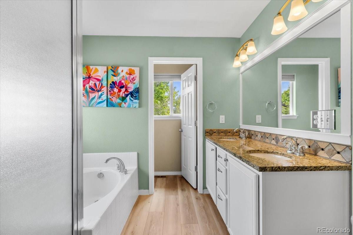 1946 E 167th Drive