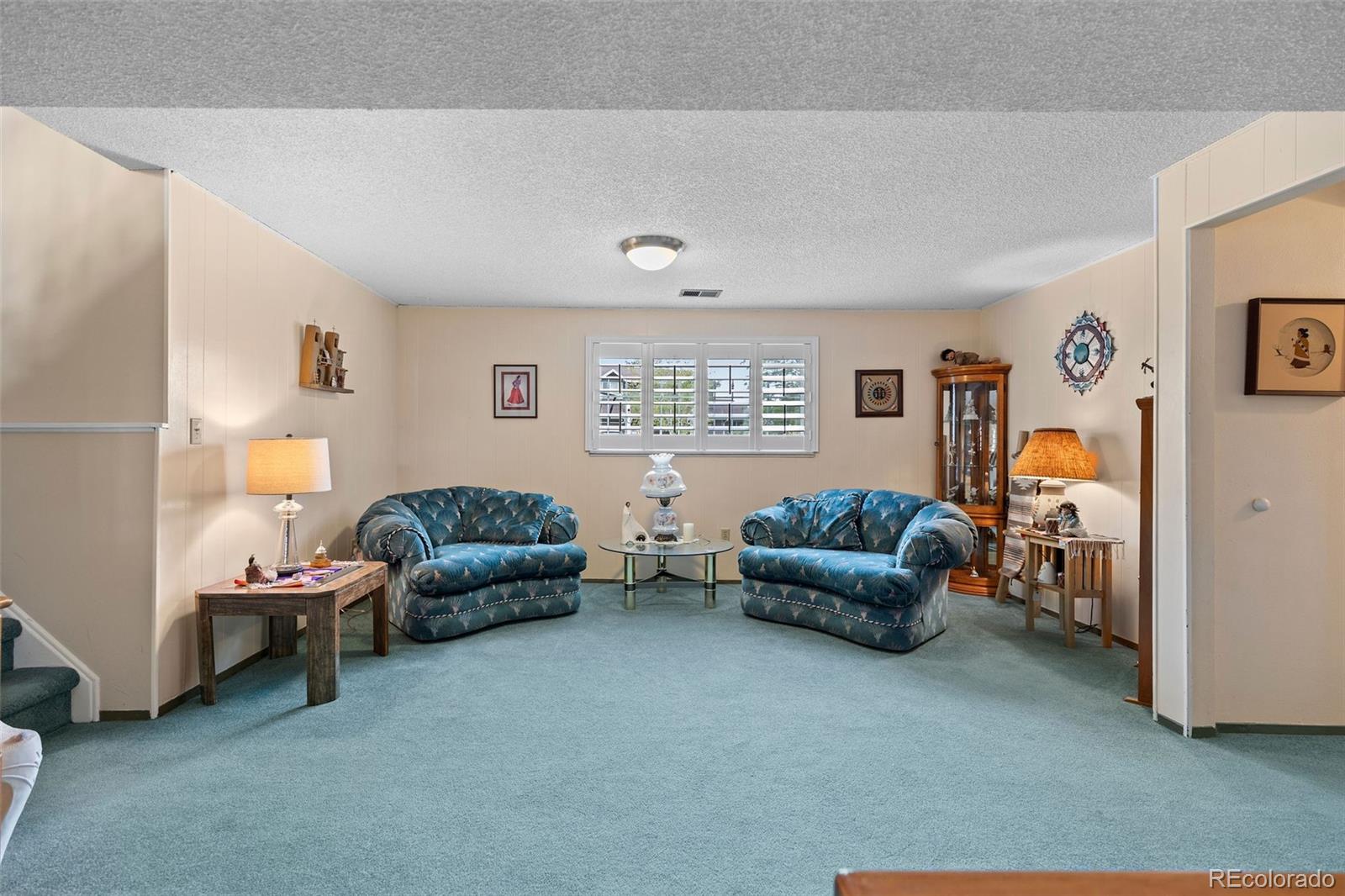 8352 Dover Court