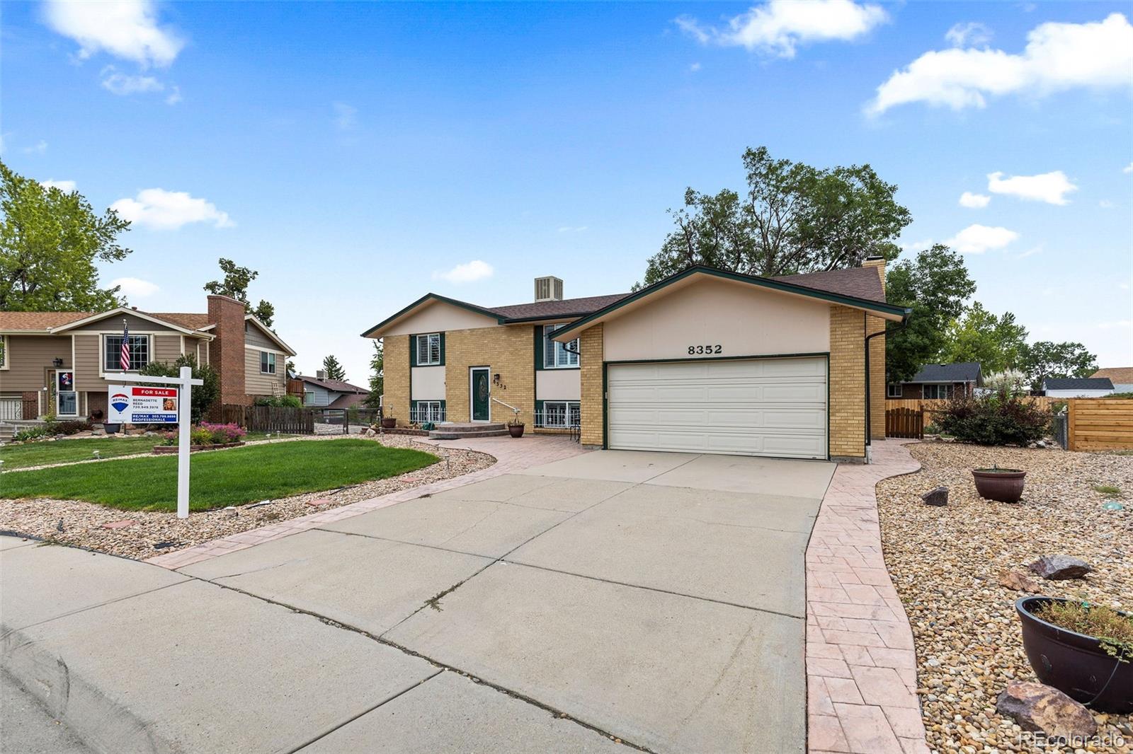 8352 Dover Court