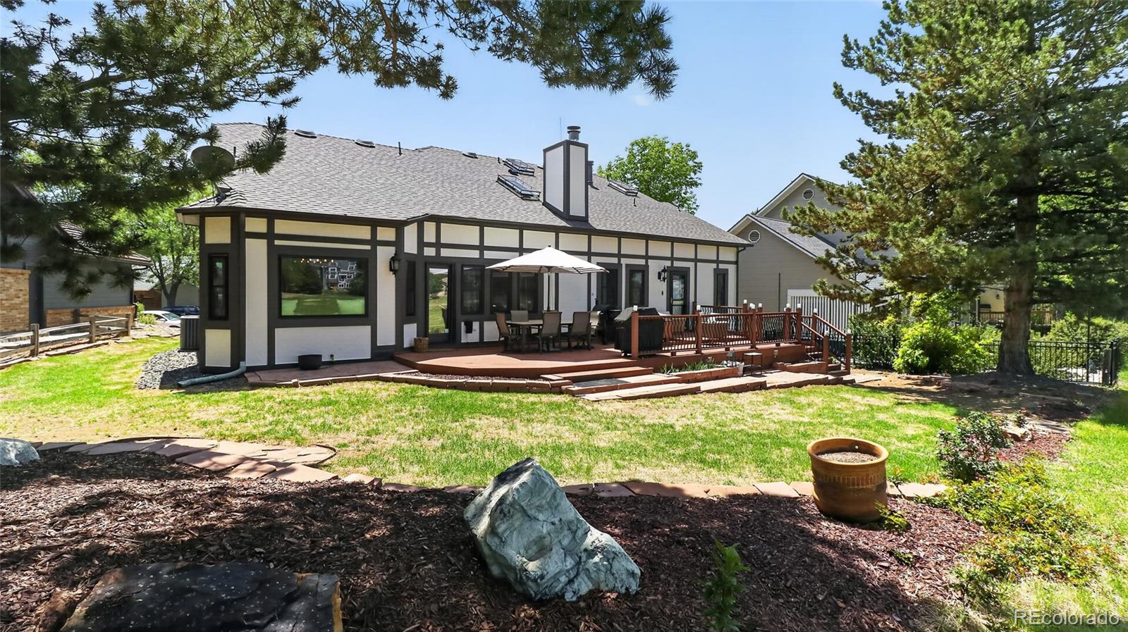 1467 Dunsford Way