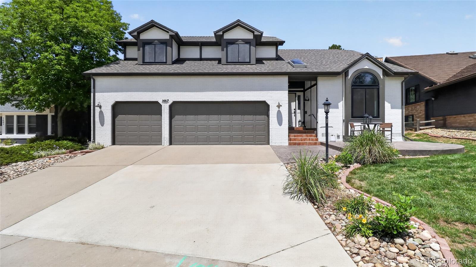 1467 Dunsford Way