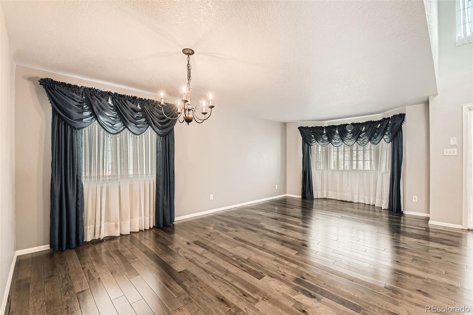 11234 E 112th Place