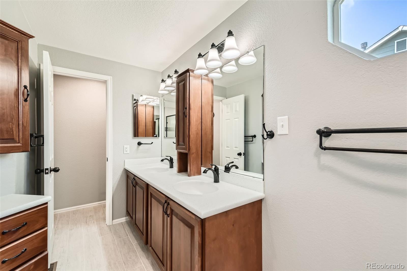 11234 E 112th Place