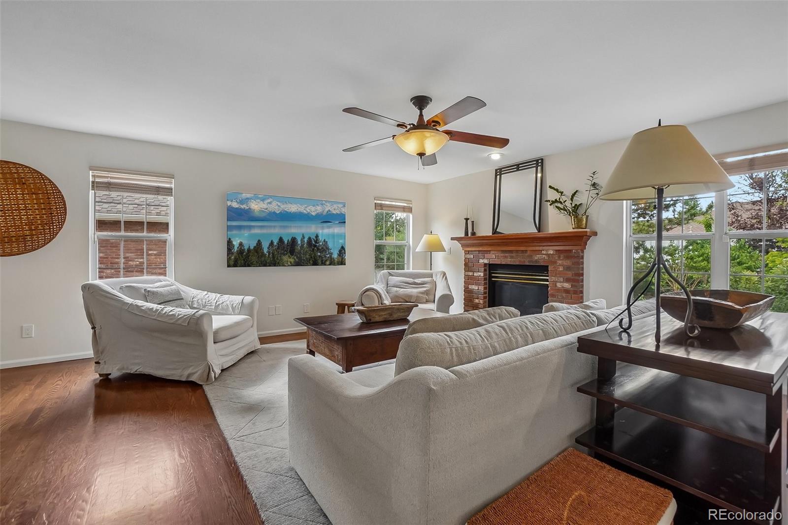 5436 S Everett Way