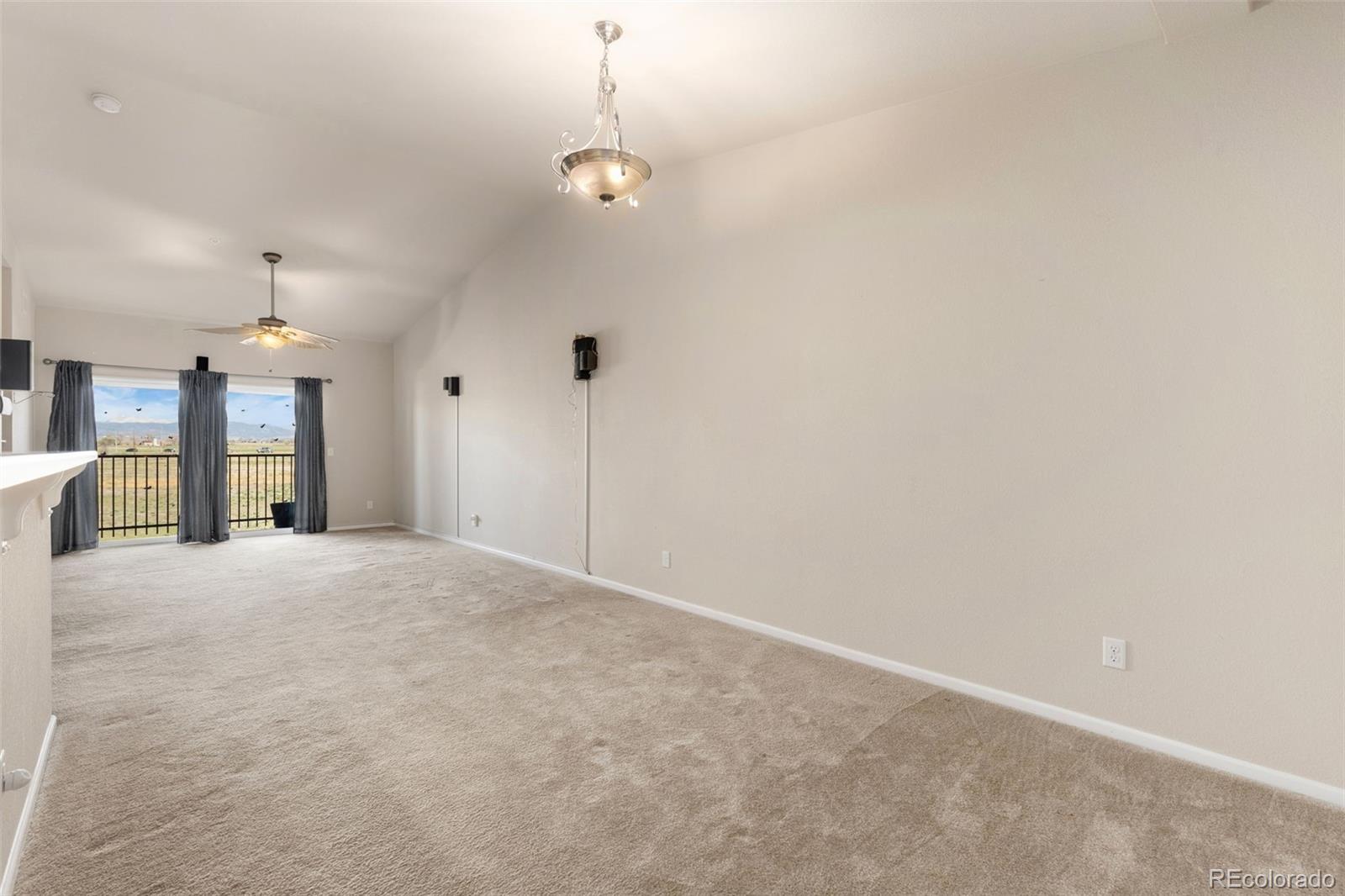 2405 Calais Drive Unit: 18A