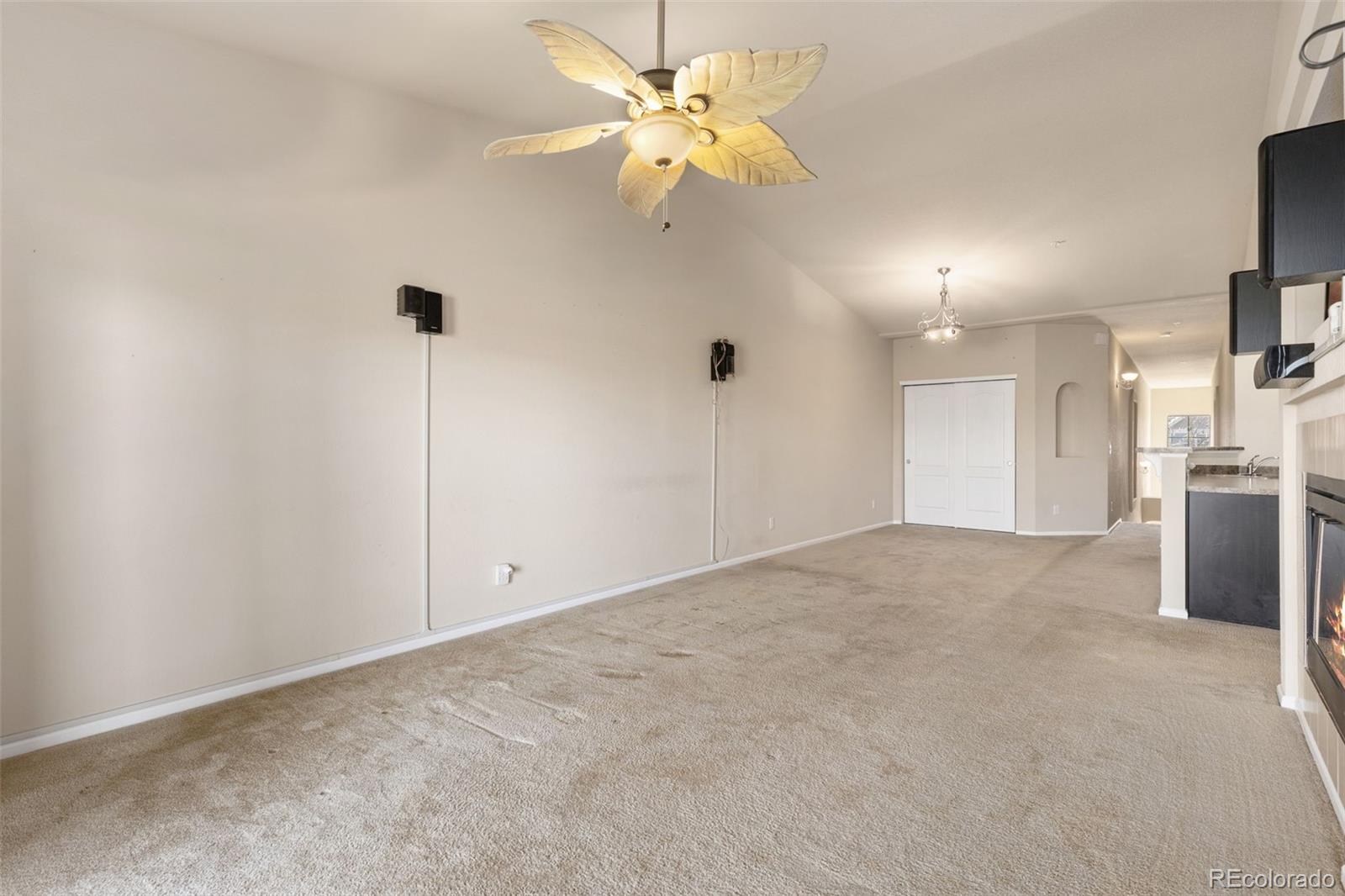 2405 Calais Drive Unit: 18A