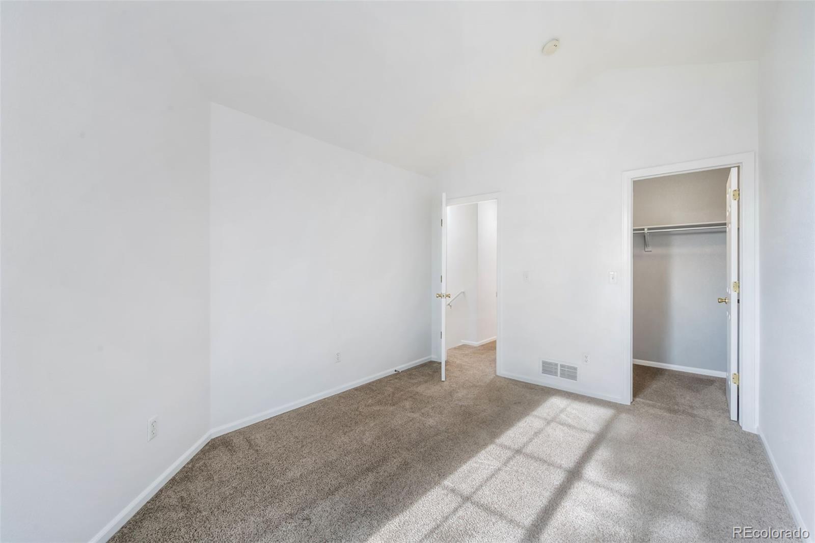 24 Lindenwood Circle