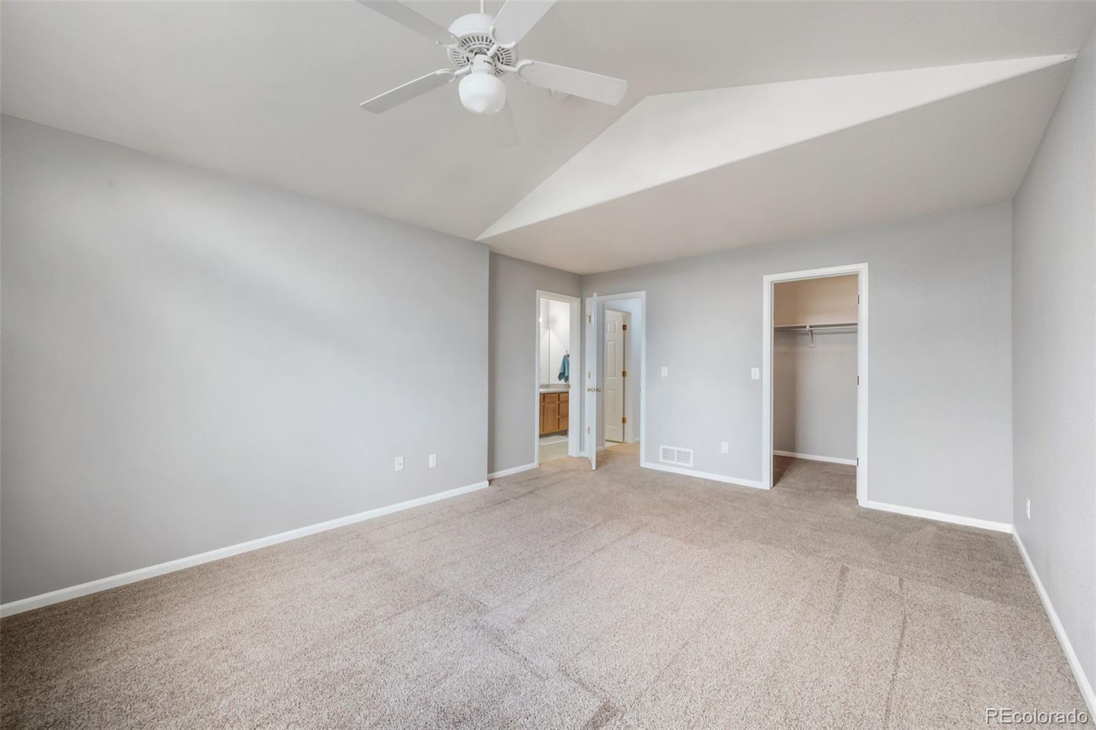 24 Lindenwood Circle