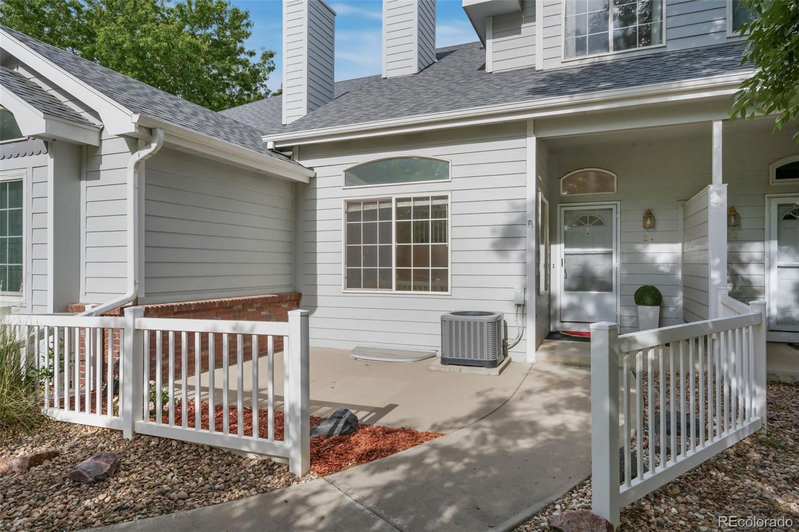 24 Lindenwood Circle
