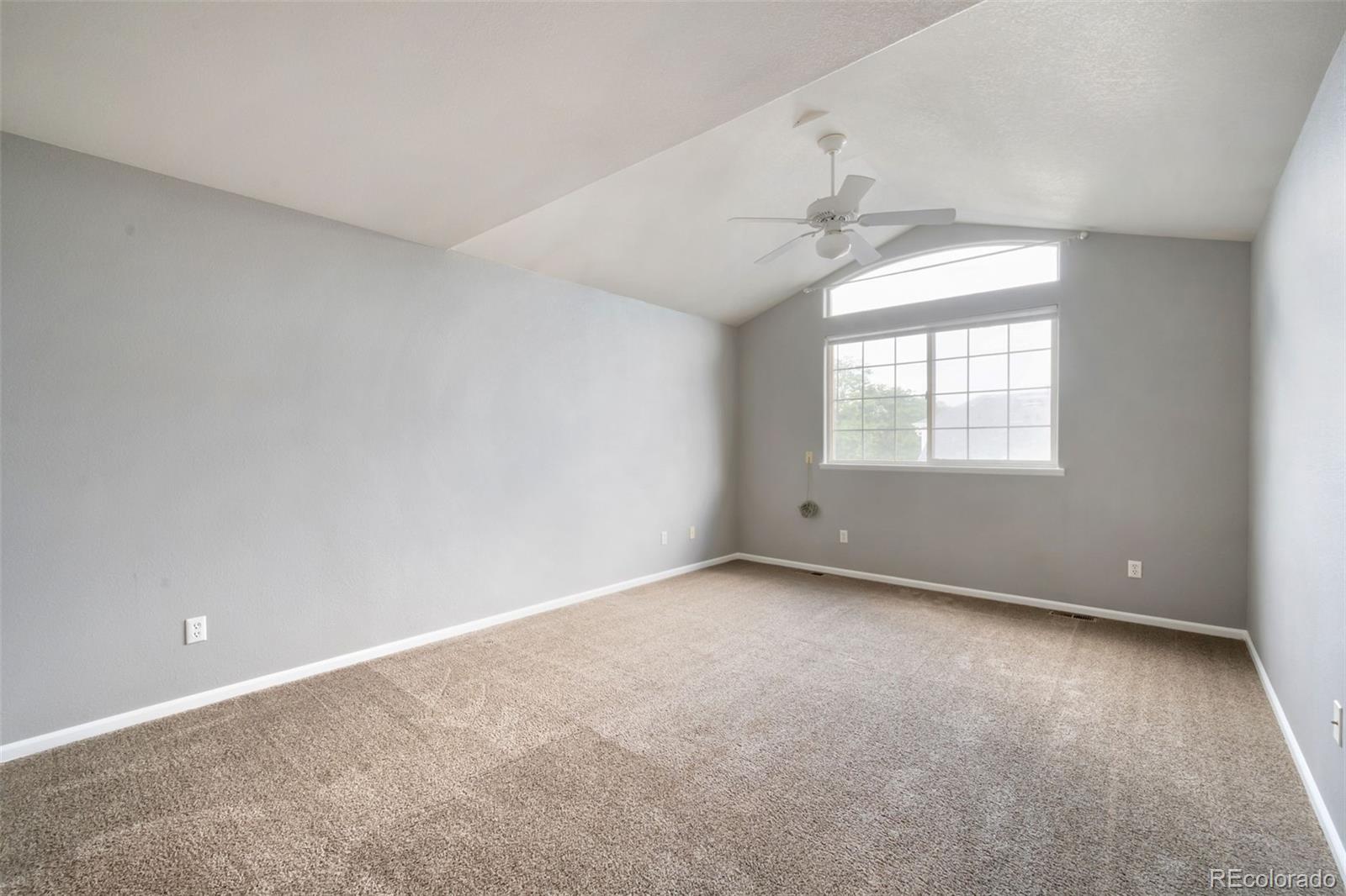 24 Lindenwood Circle