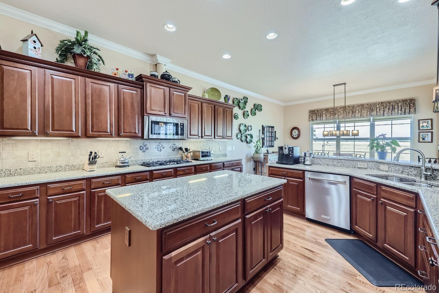 16325 Handies Way