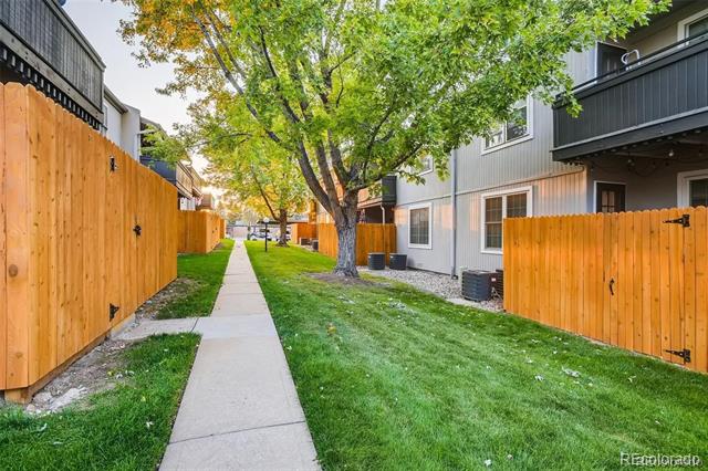7105 S Gaylord Street Unit: C8