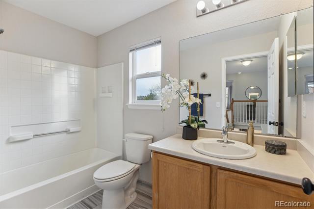 4526 Lyndenwood Point