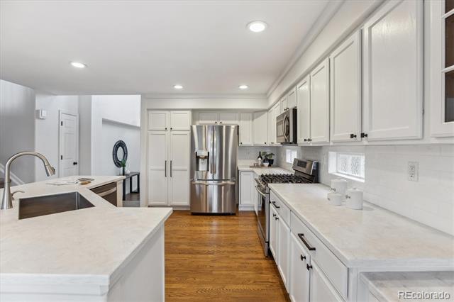 4526 Lyndenwood Point