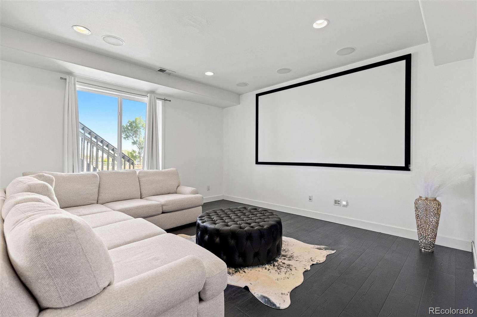 15511 Village Circle