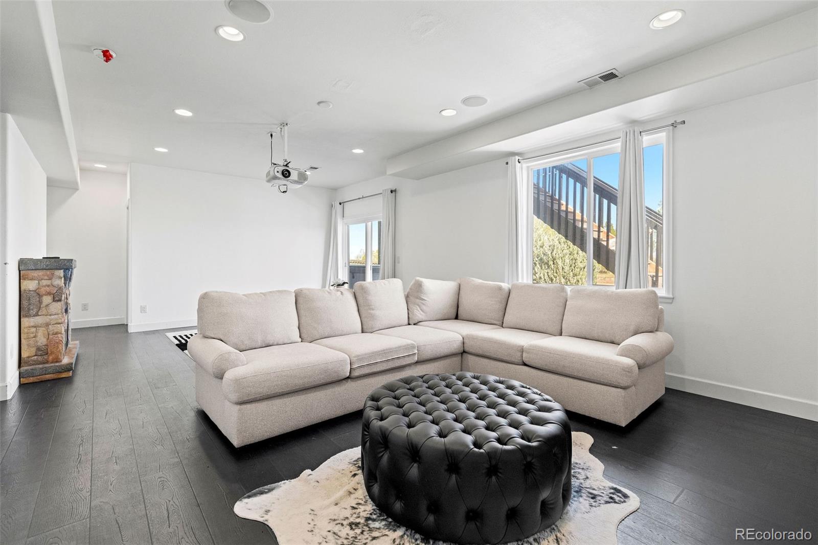 15511 Village Circle