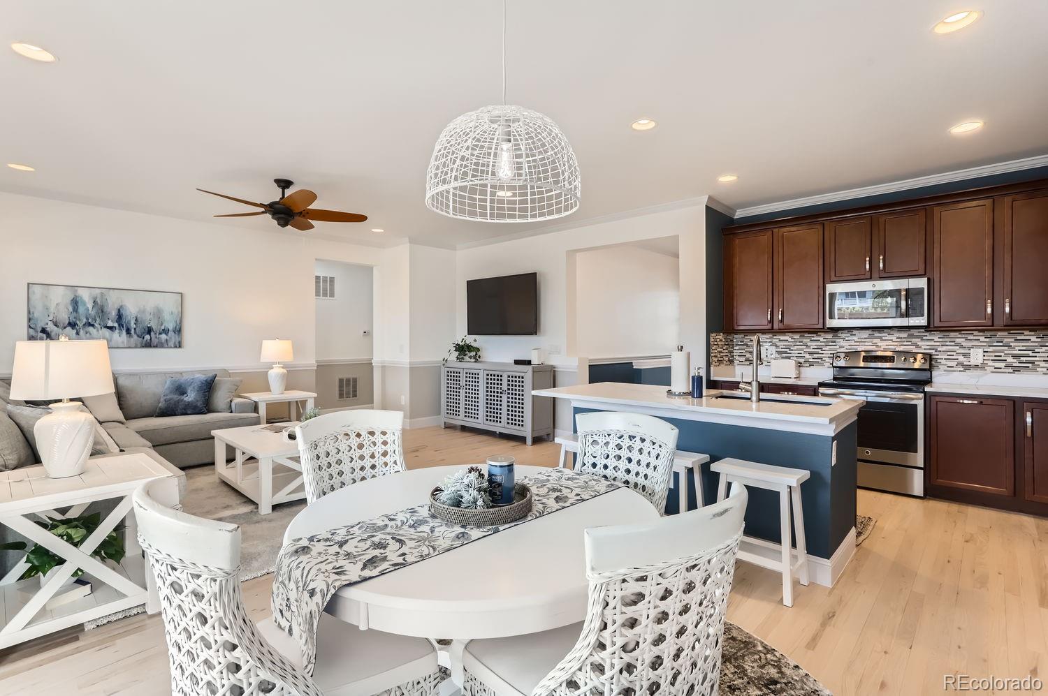 12432 Meadowlark Lane