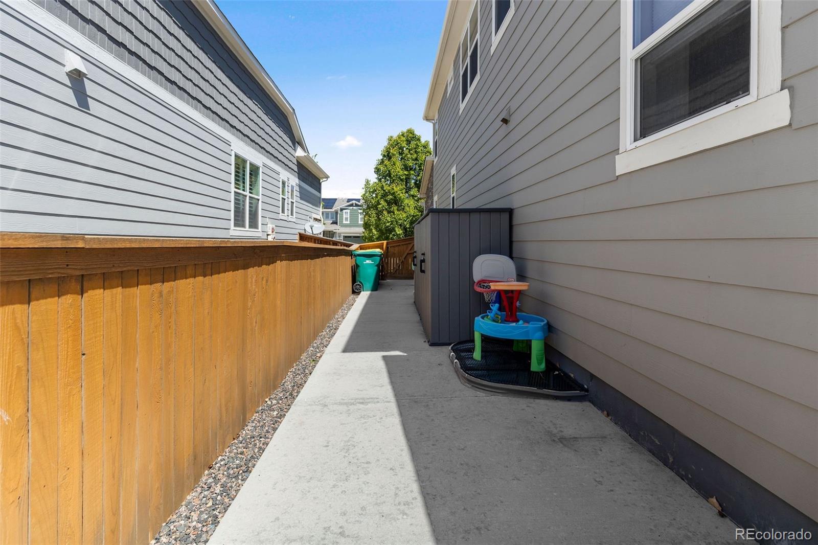 3538 E 142nd Drive