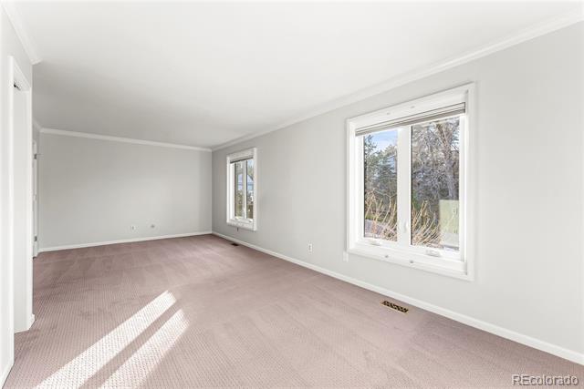 11 E Belleview Lane