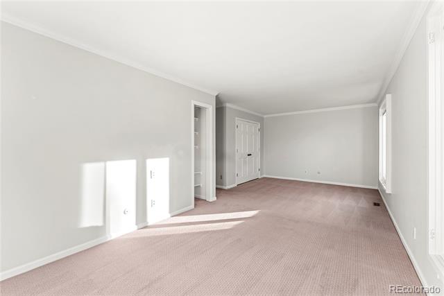 11 E Belleview Lane