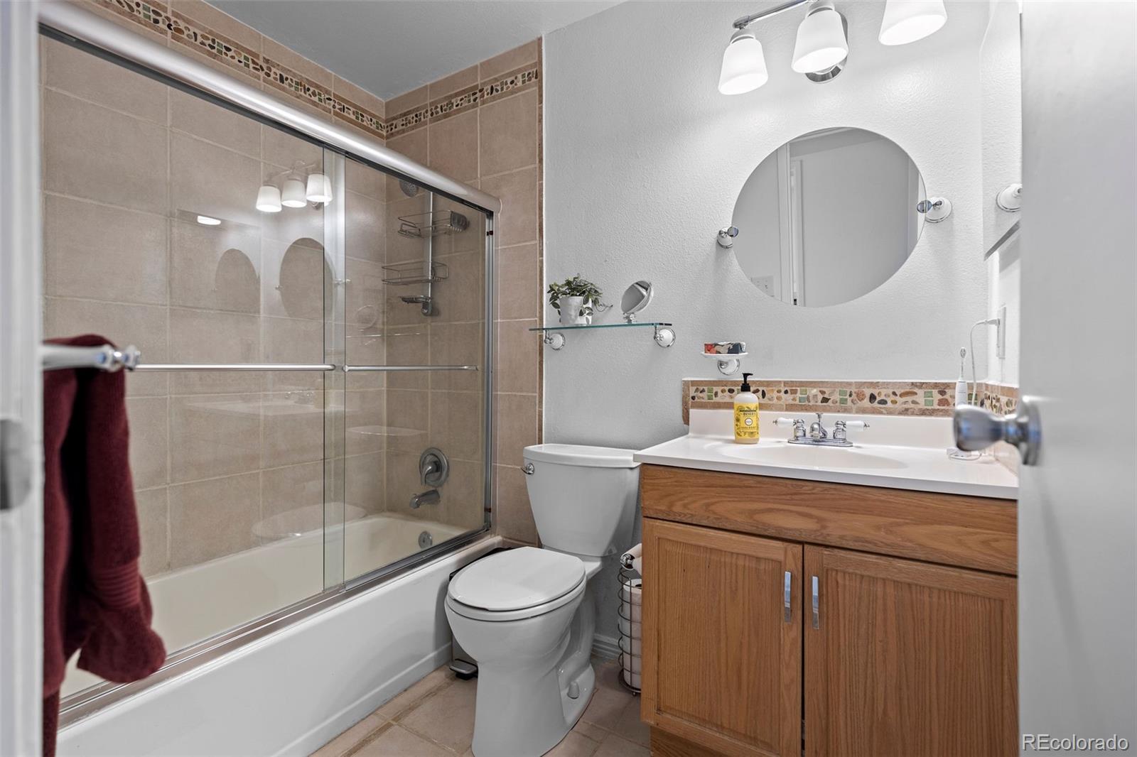 8555 Fairmount Drive Unit: I204