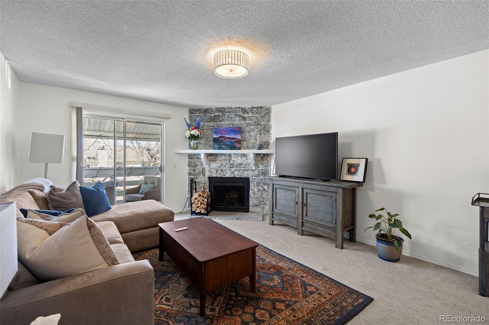 8555 Fairmount Drive Unit: I204
