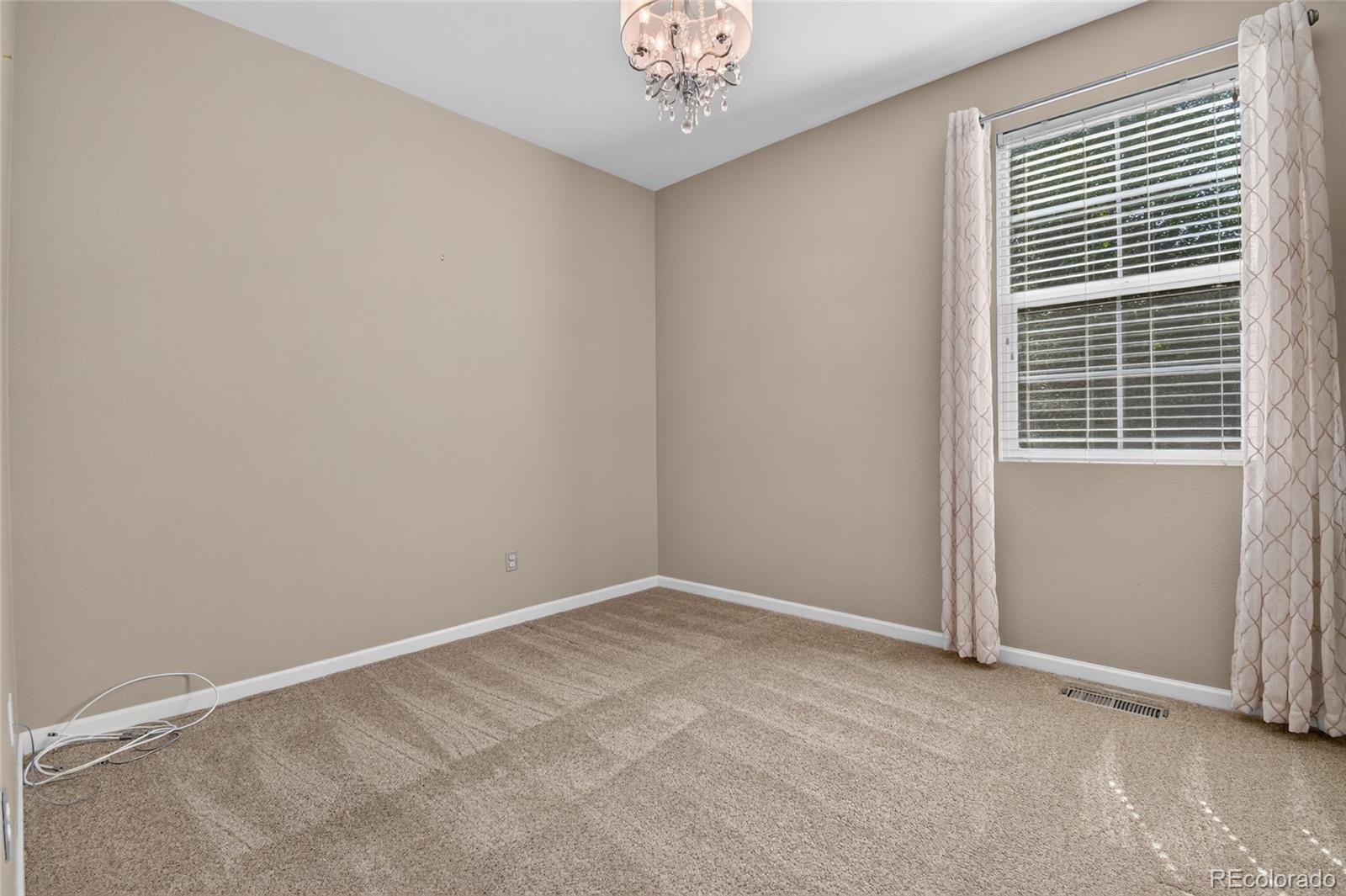 16015 Meeker Way