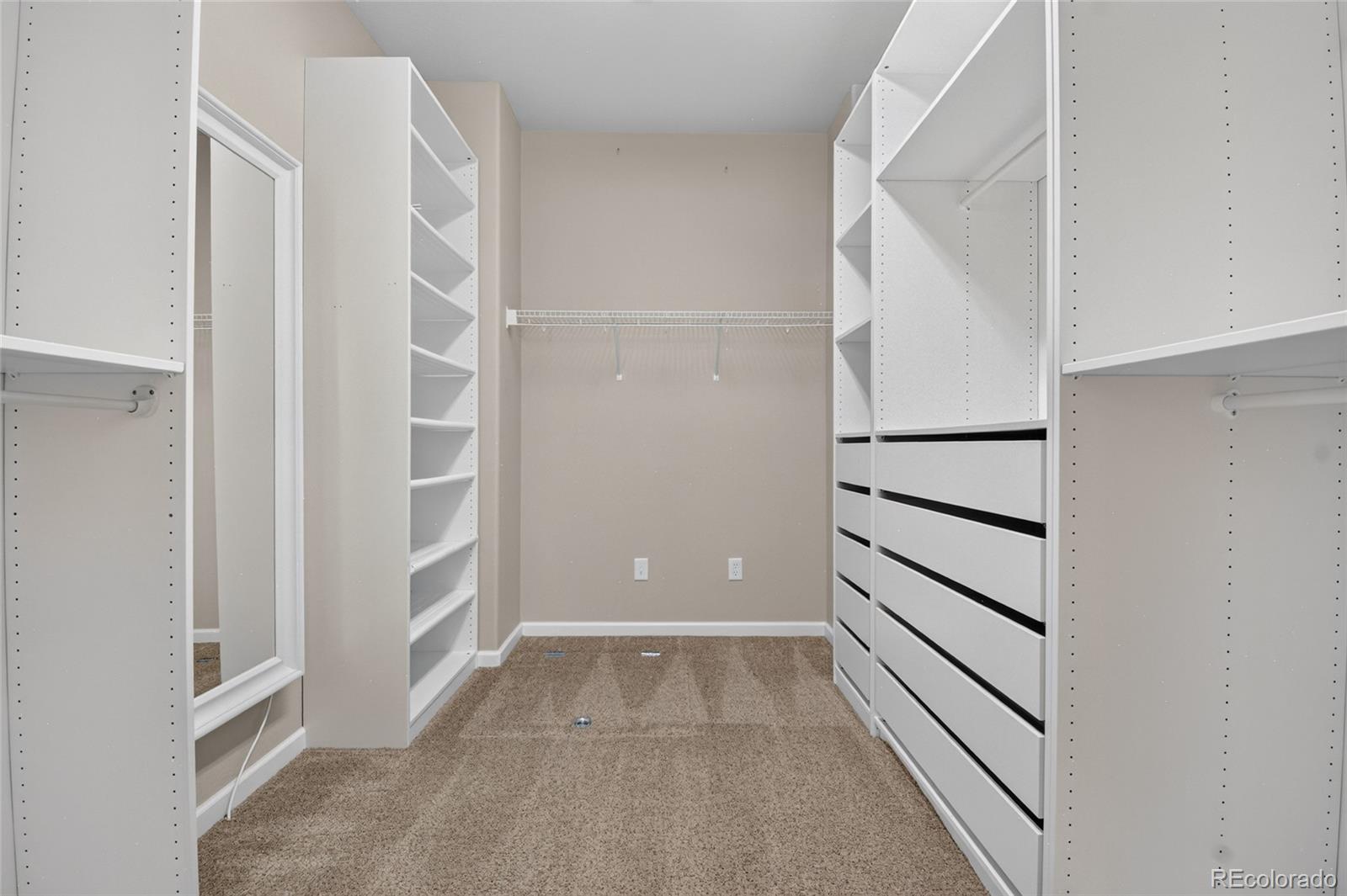 16015 Meeker Way