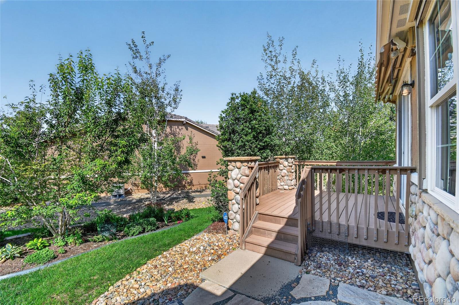 16015 Meeker Way