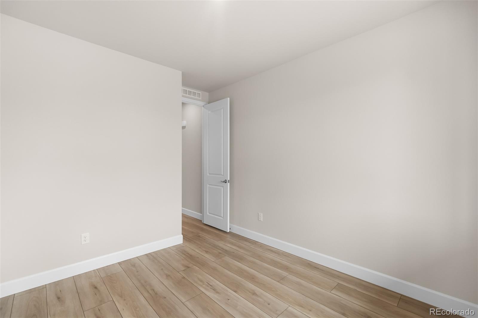 2171 Peralta Loop