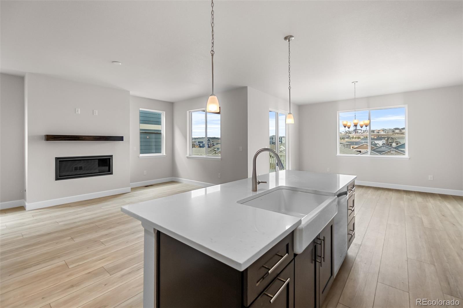 2171 Peralta Loop