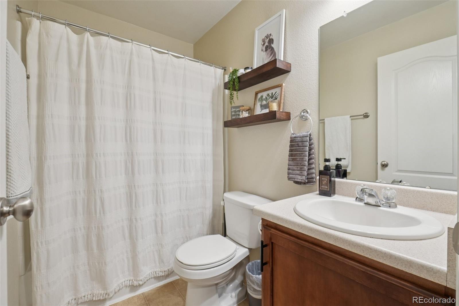 316 Shenandoah Way