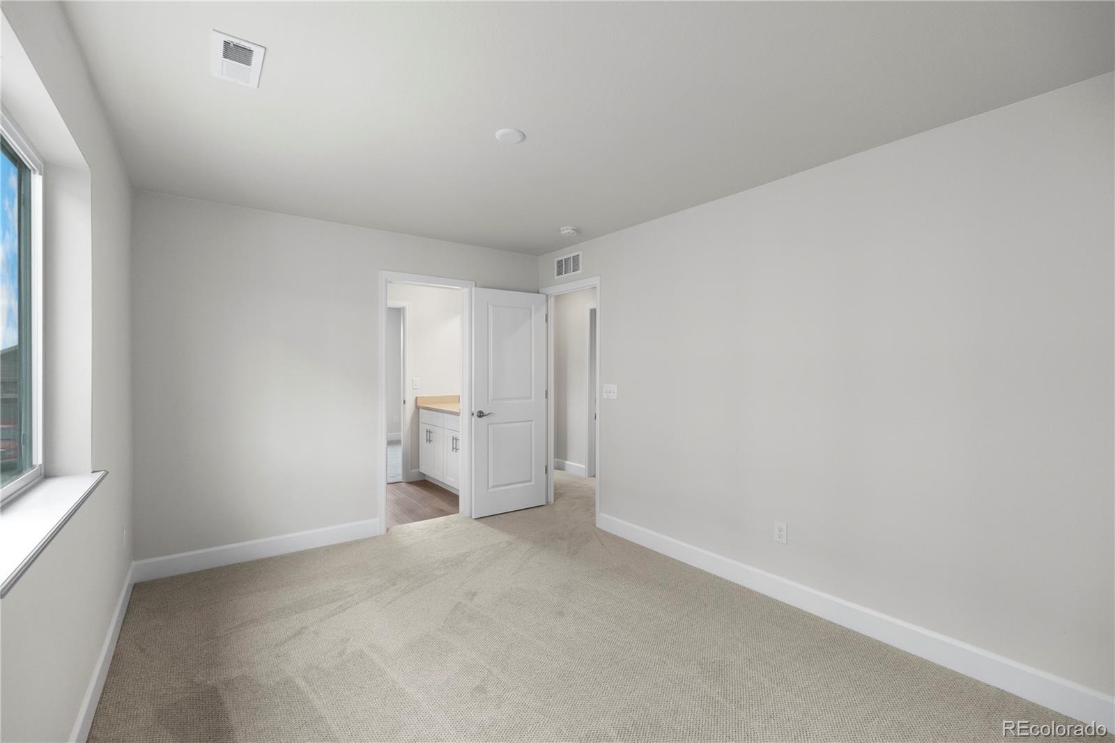 2165 Peralta Loop
