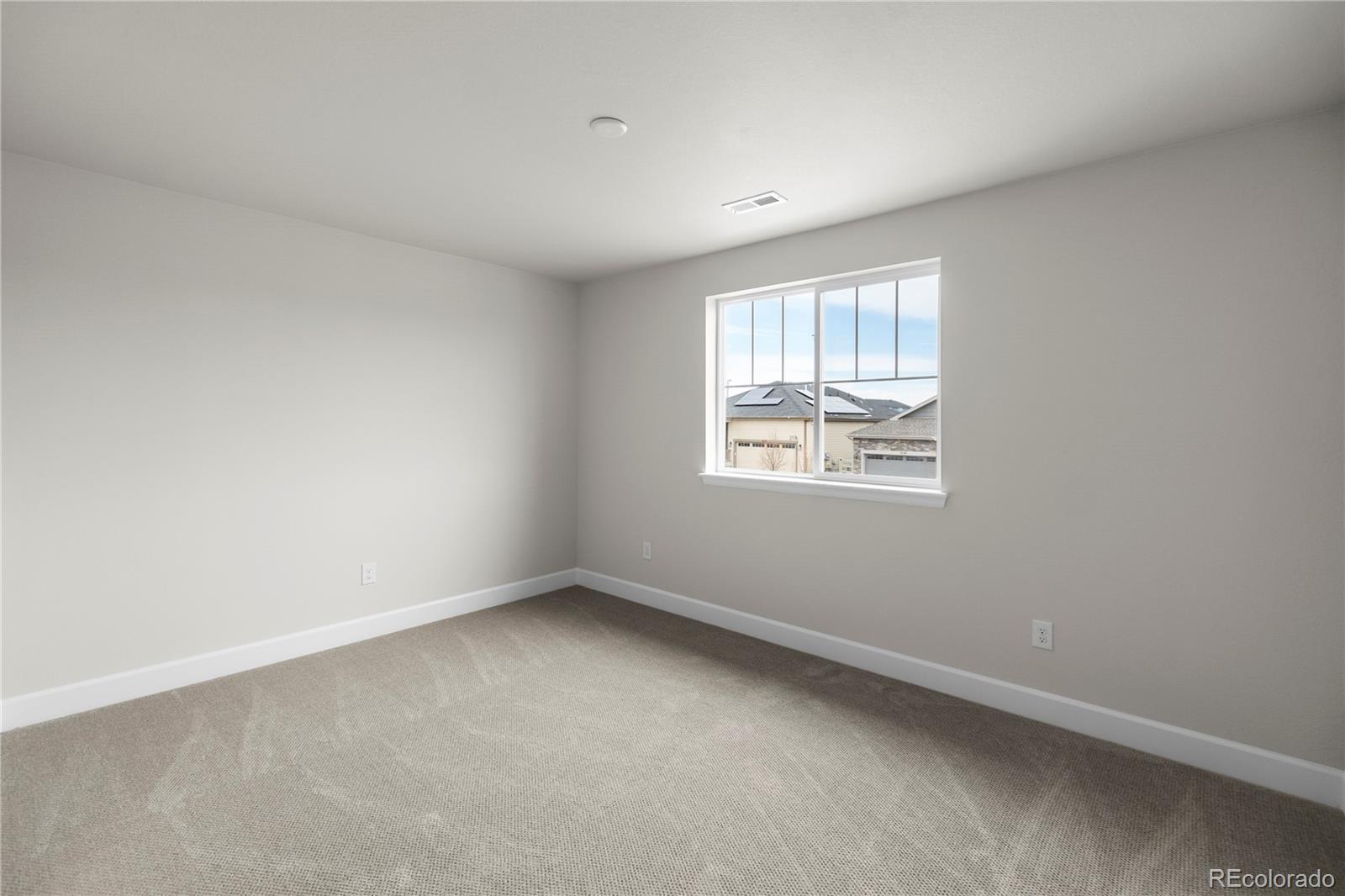 2165 Peralta Loop