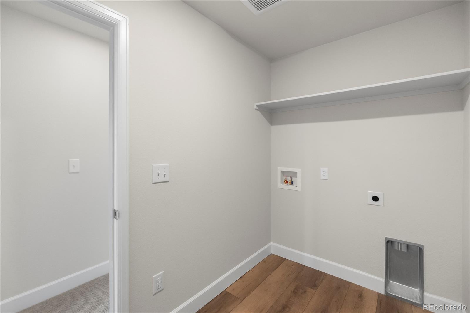 2165 Peralta Loop
