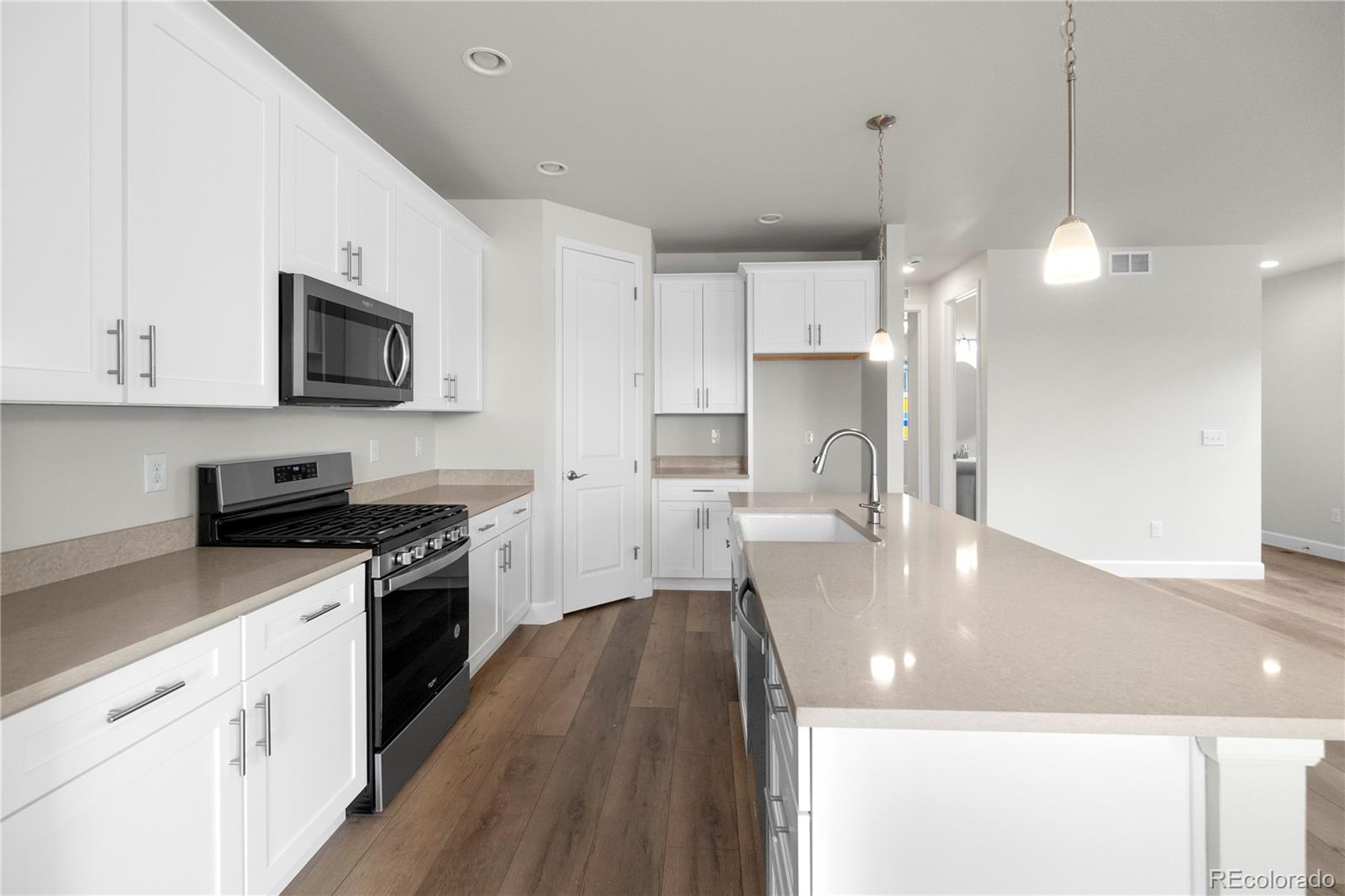 2165 Peralta Loop