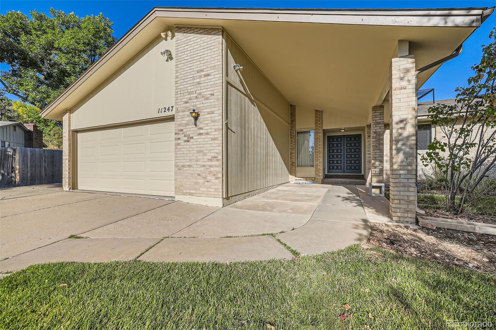 11247 W Colorado Place