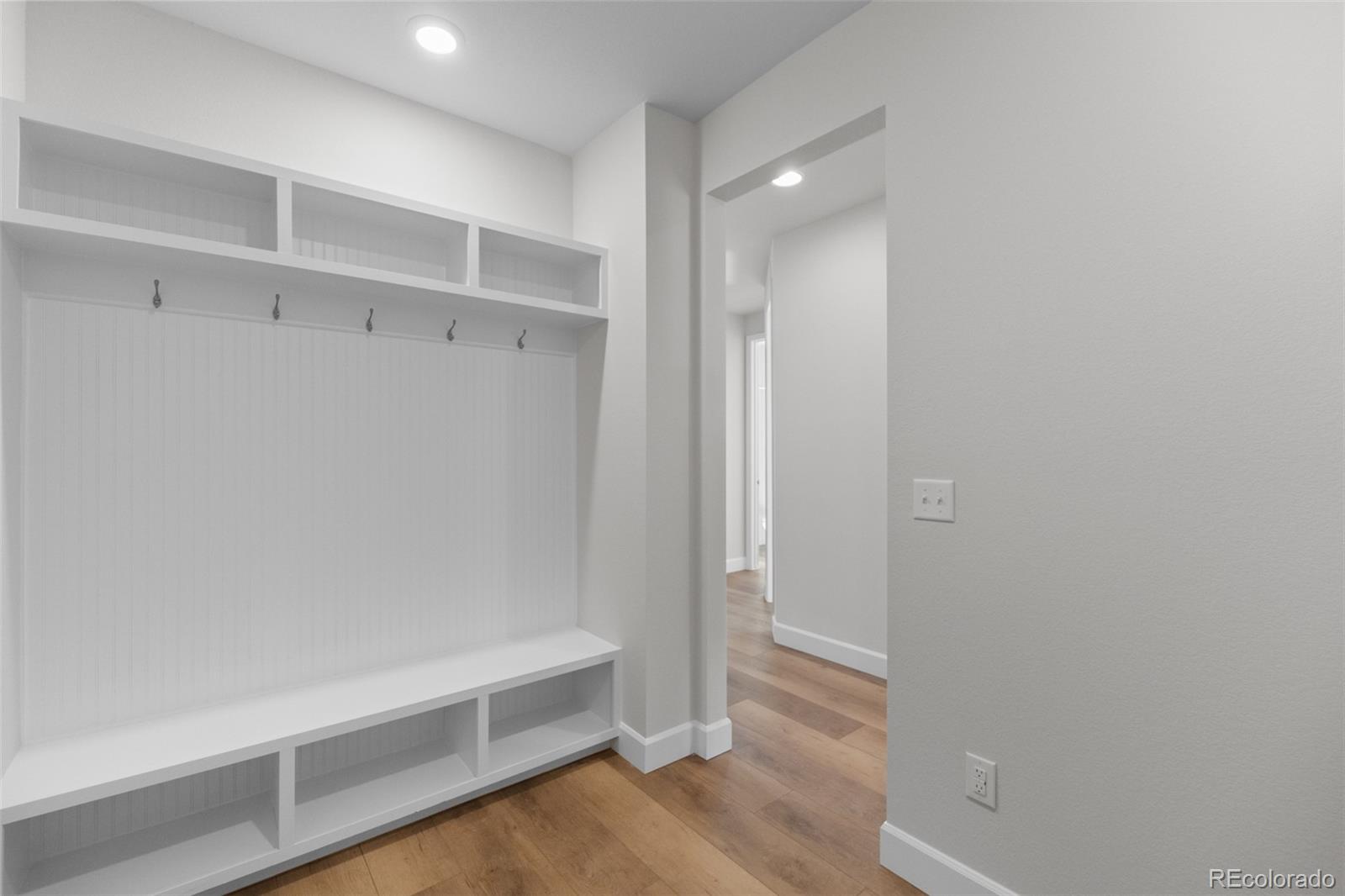 2143 Peralta Loop