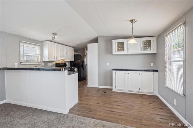 8493 Cook Way