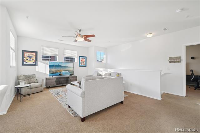 9637 E 5th Avenue Unit: 206