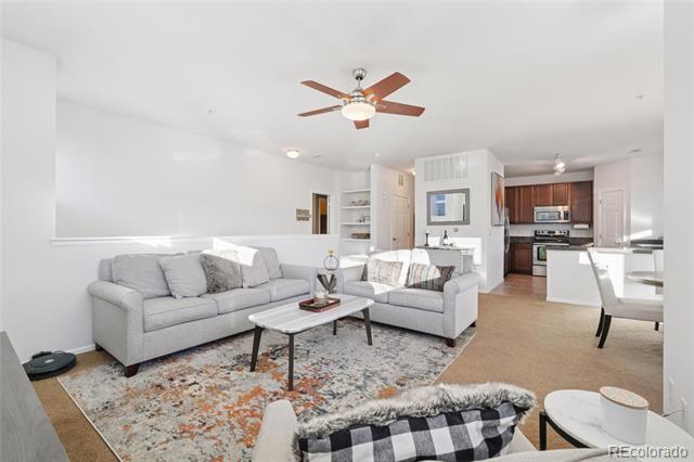 9637 E 5th Avenue Unit: 206