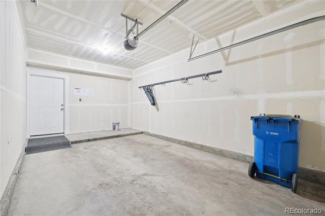 9637 E 5th Avenue Unit: 206
