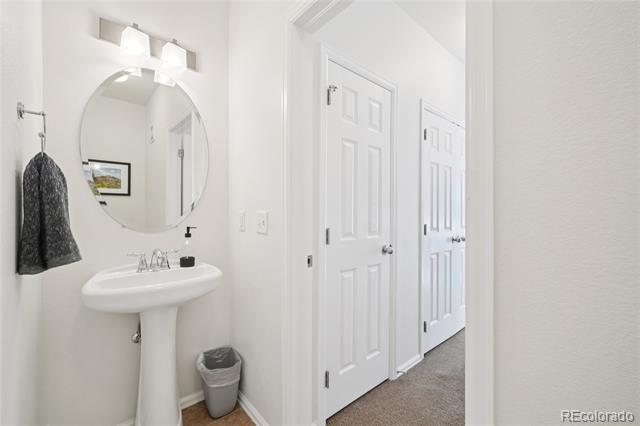 9637 E 5th Avenue Unit: 206