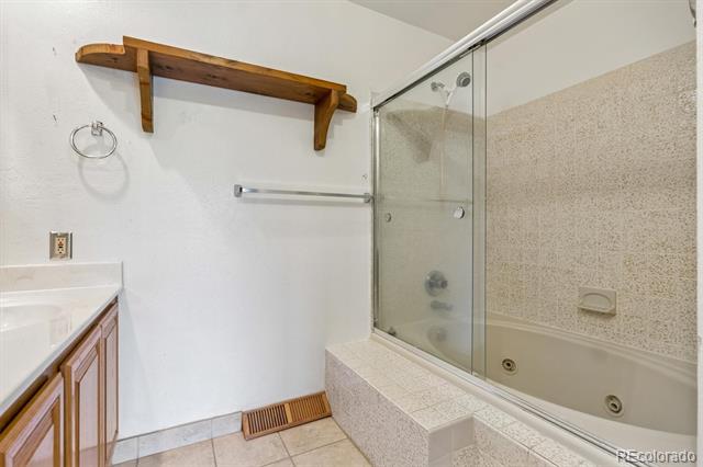 5781 N Lariat Drive