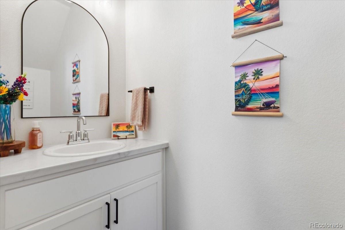 503 S Rollie Avenue Unit: 12D
